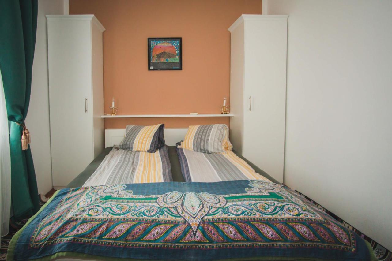Apartmani Mili Malinska Bagian luar foto